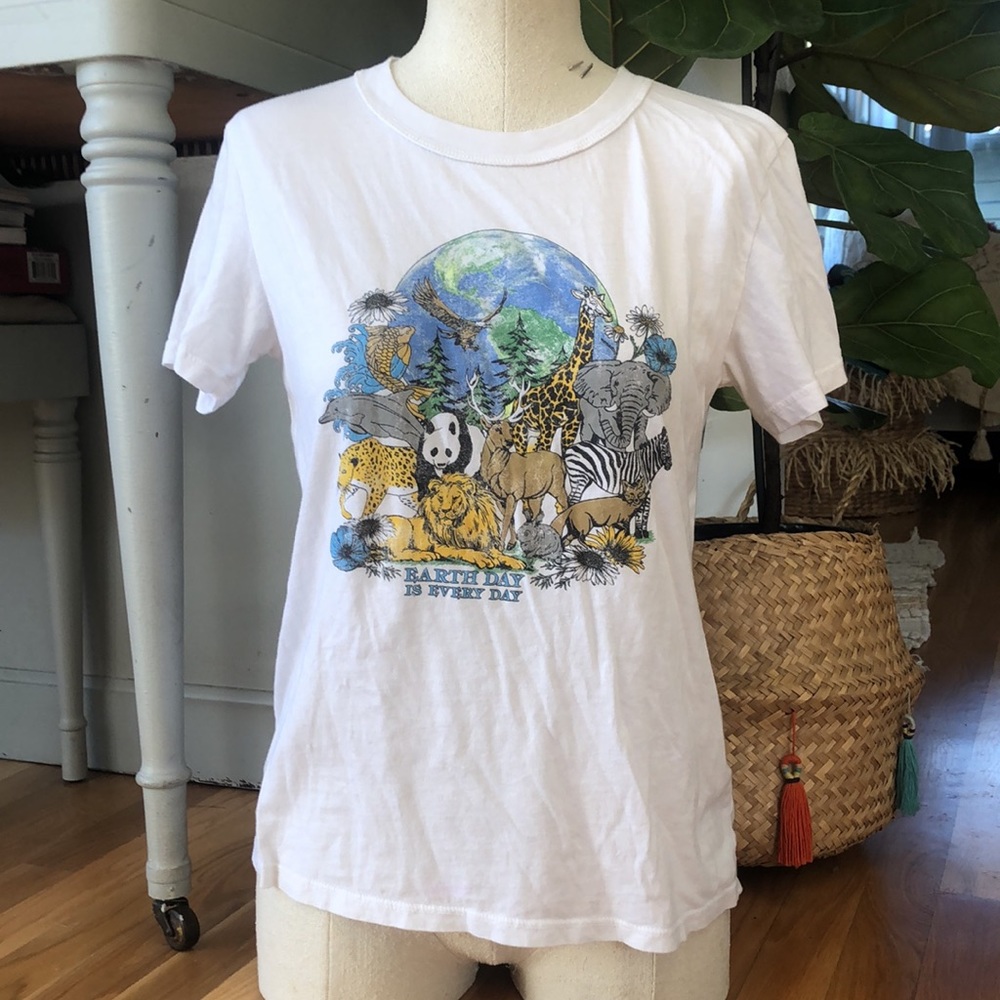 PacSun Earth Day is Everyday Graphic Tee